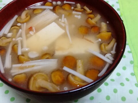 鰹節パックを使って味噌汁☆豆腐となめこ、えのき茸